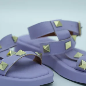 Sandales à Ornements Dorés