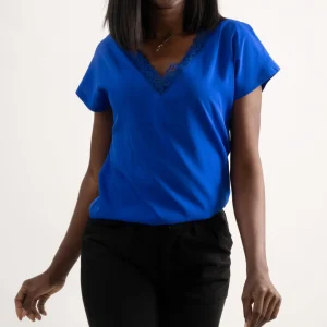 Blouse Chic Bleu Cobalt avec Dentelle Délicate