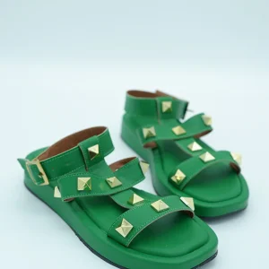 Sandales à Ornements Dorés