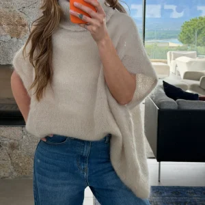 Pull sans manche col roulé